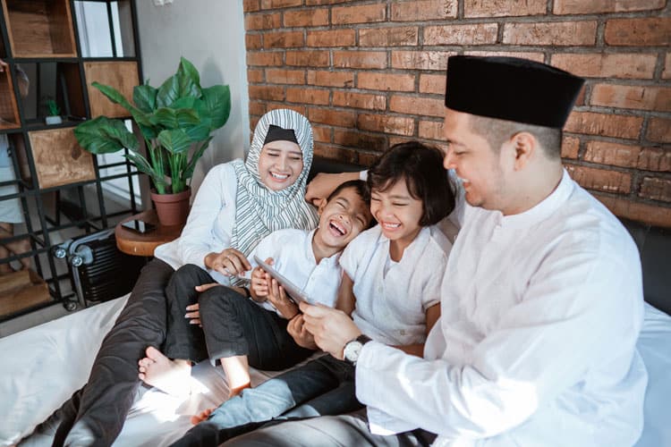 Keluarga-Muslim-Keuangan_1