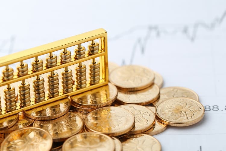 Investasi Emas atau Reksadana Syariah. | @xb100 - FREEPIK